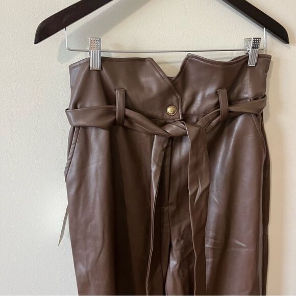 BARDOT Debbie Textured Faux Leather Pants - Picture 4 of 10
